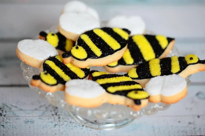 bumblebee-cookies.jpg