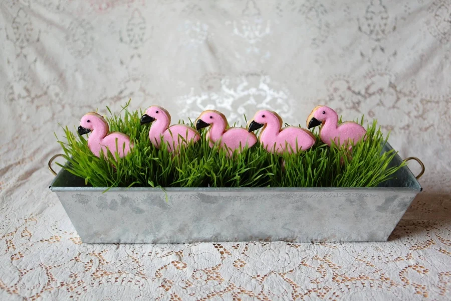 flamingo-sugar-cookies.jpg