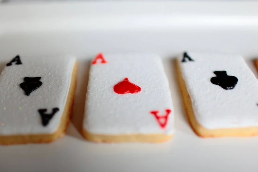 playing-card-cookies.jpg