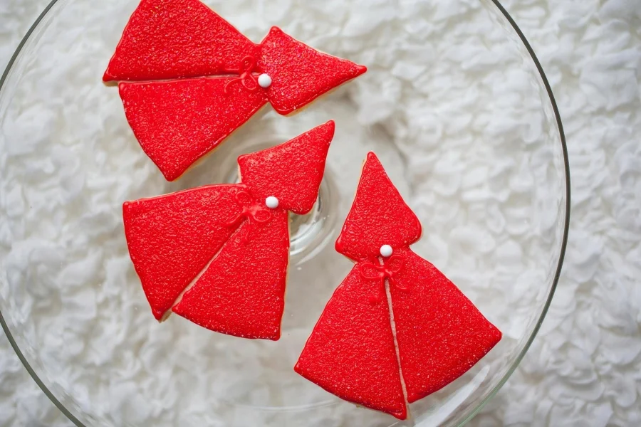red-riding-hood-cookies.jpg