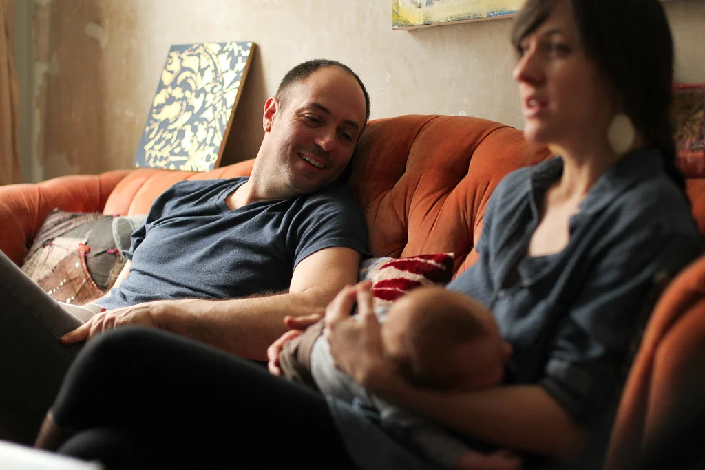 sunday-routine-norah-jeff-couch-hangin.jpg