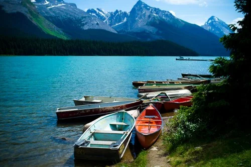 Maligne Lake