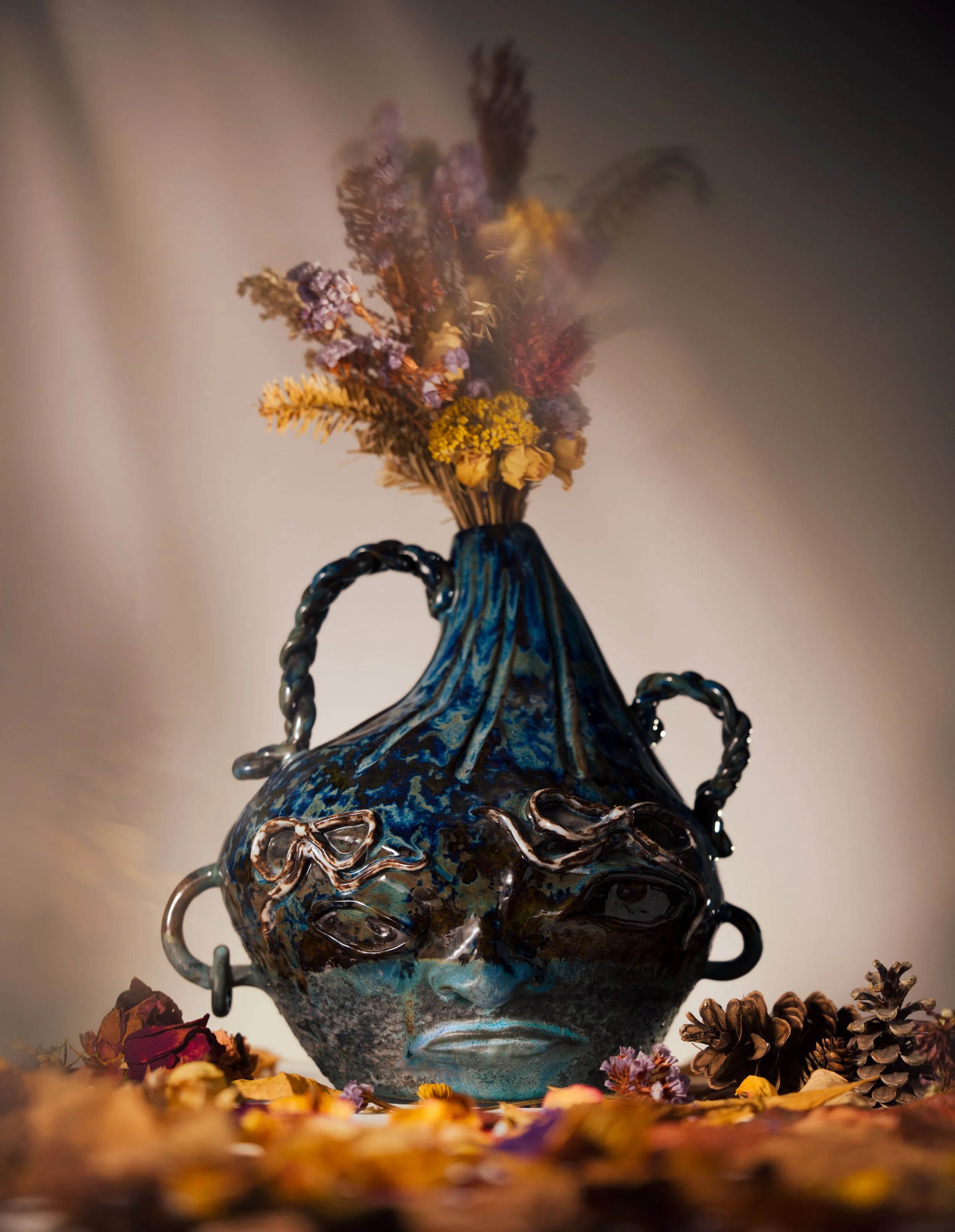 Vase_SmallSize_Reflections.JPG