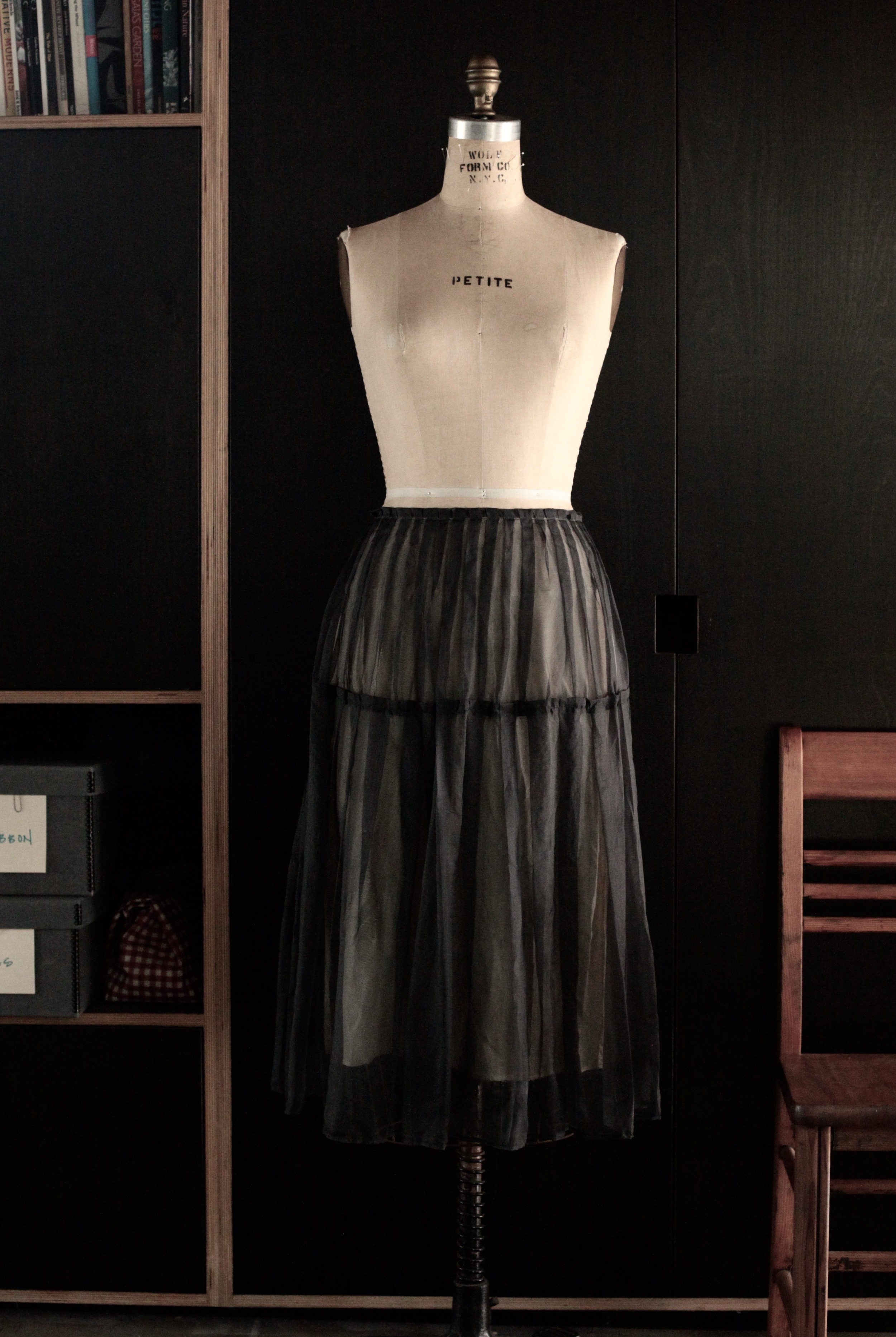 #1017 icicle skirt/silk organza