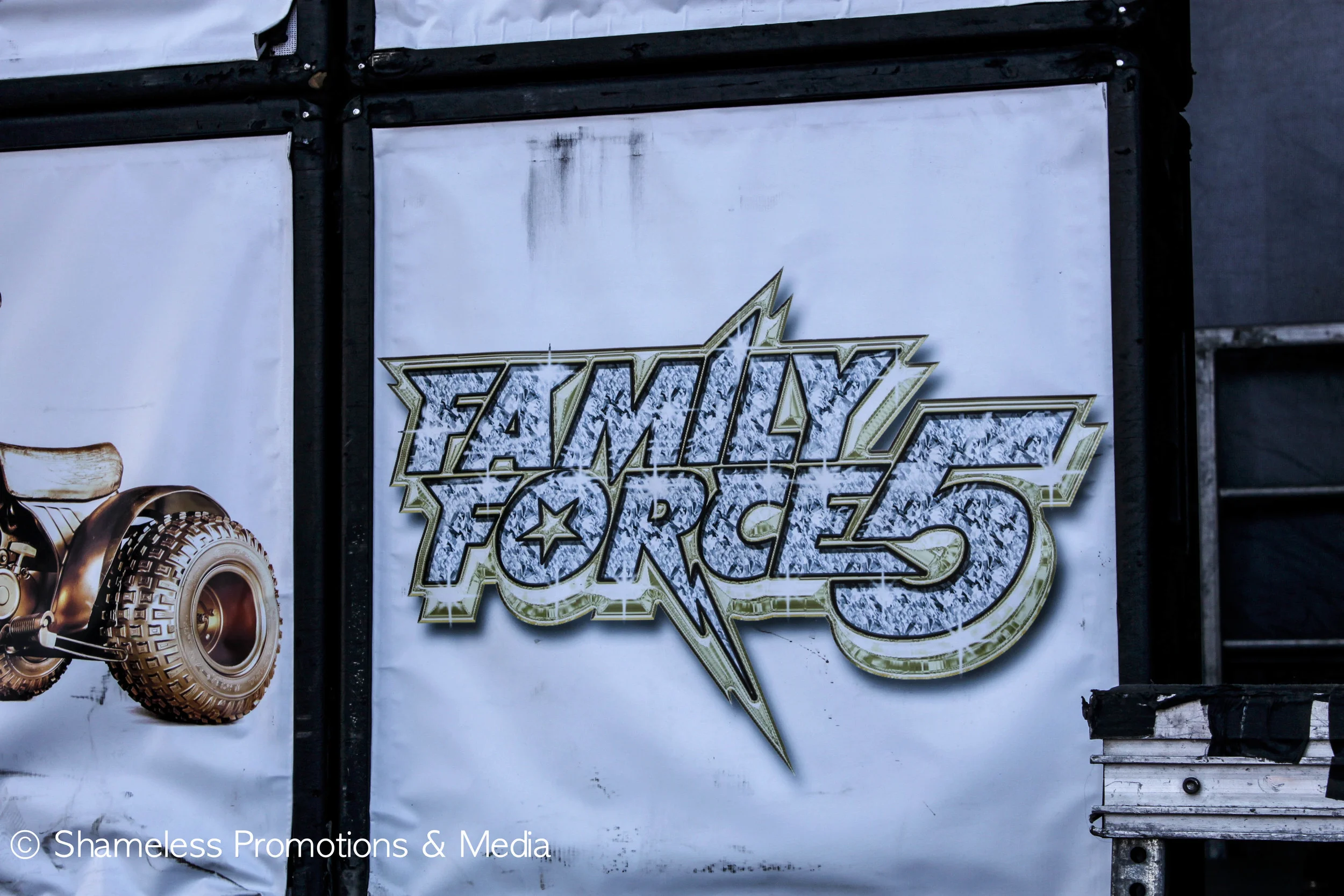 Family Force 5