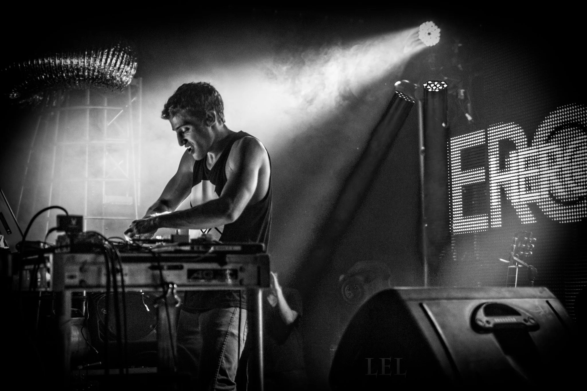 heRobust performing. 