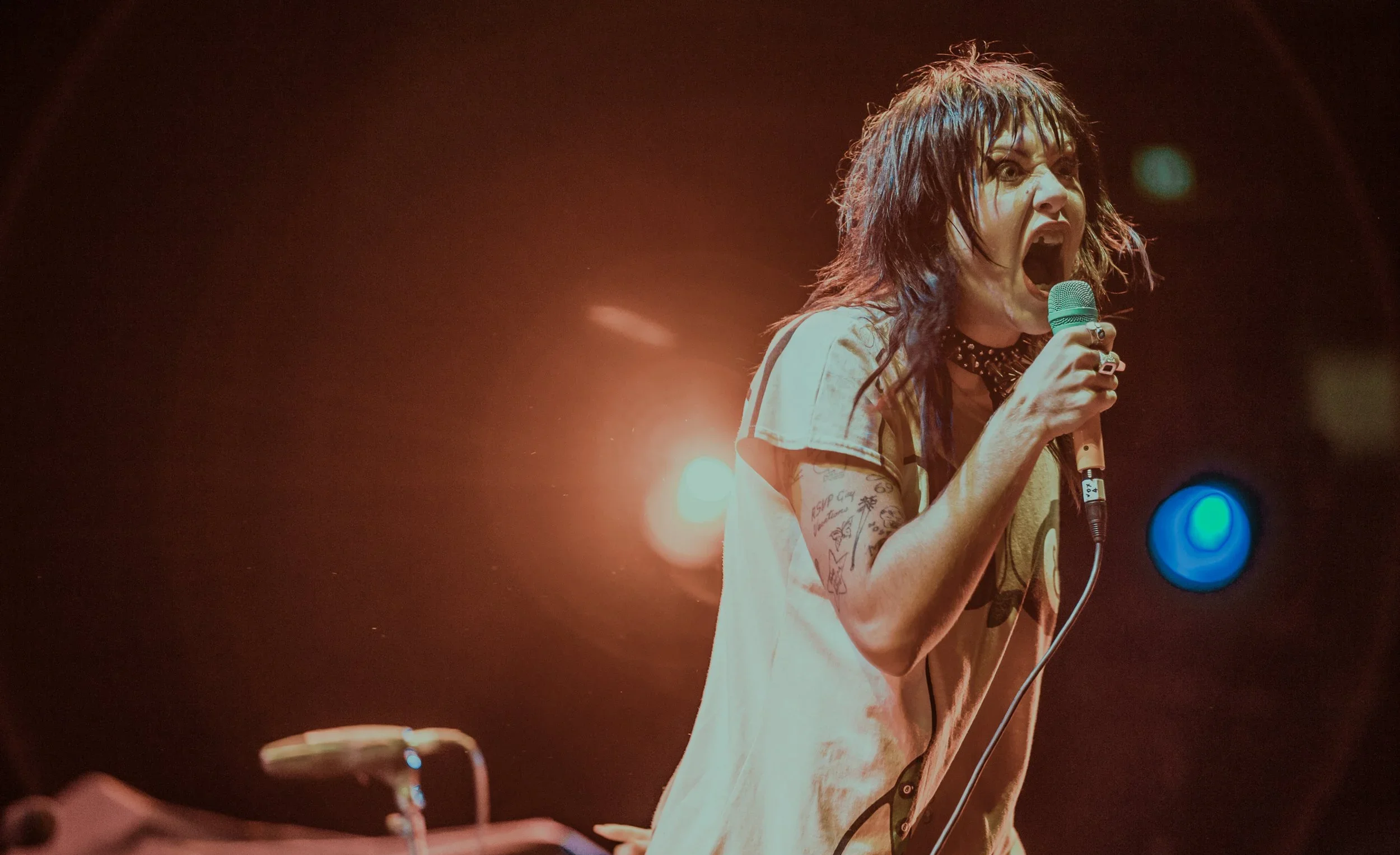 Surfbort Release Single and Music Video for "Hot Dog"