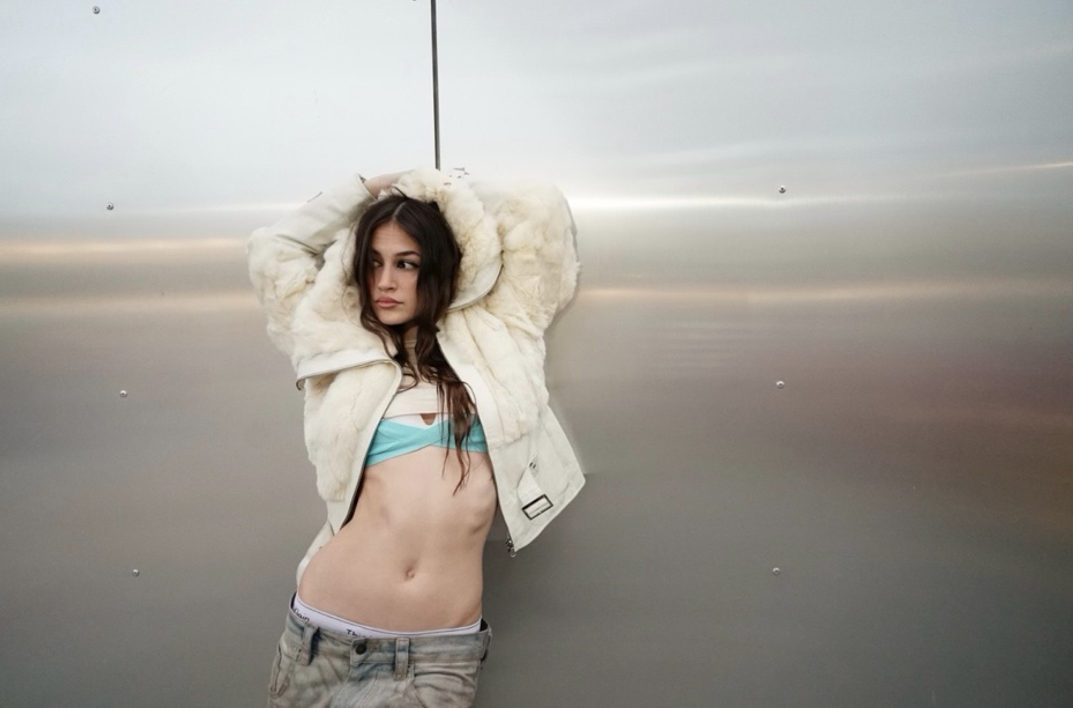 INJI Releases New Single "I WANNA FEEL IT ALL"
