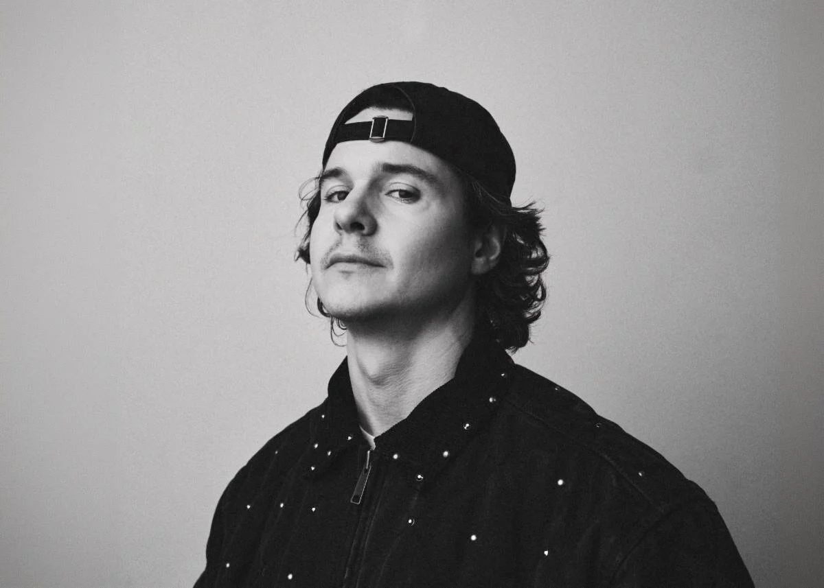 Lukas Graham Shares New Song and Music Video "Good Times"