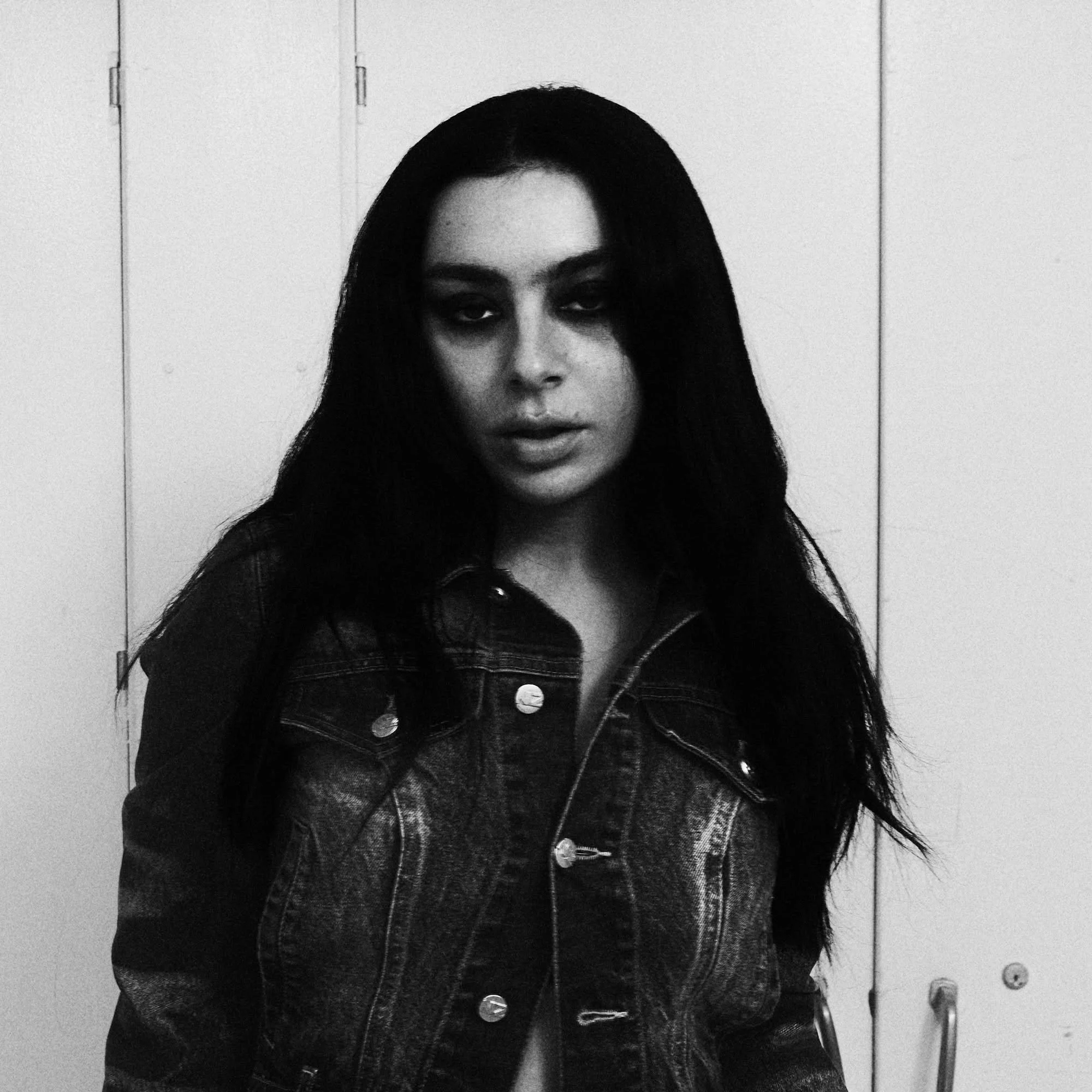 Charli XCX Releases New Song and Music Video "Camera"
