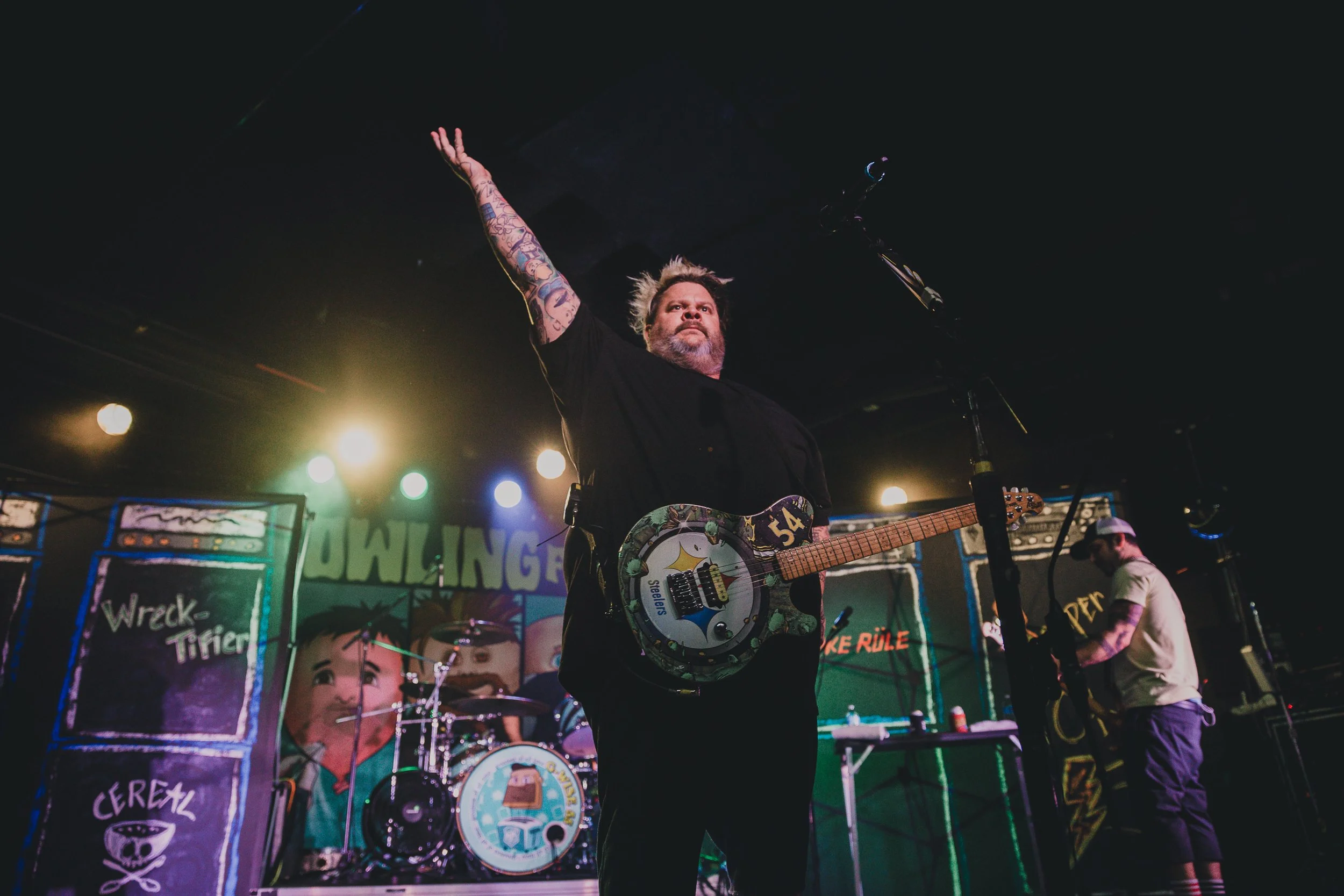Show Review: Bowling For Soup, Less Than Jake Bring Fun-Filled Co-Headliner To Sacramento
