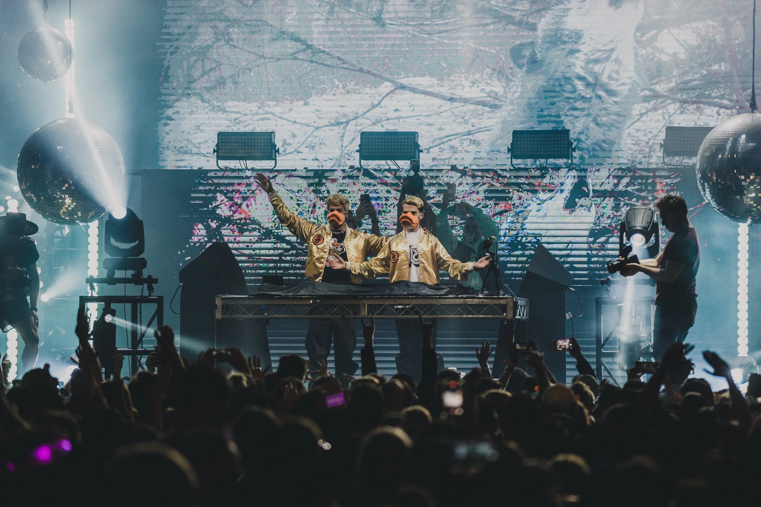 Show Review: Duck Sauce Bring the 'Block Party' To San Francisco 