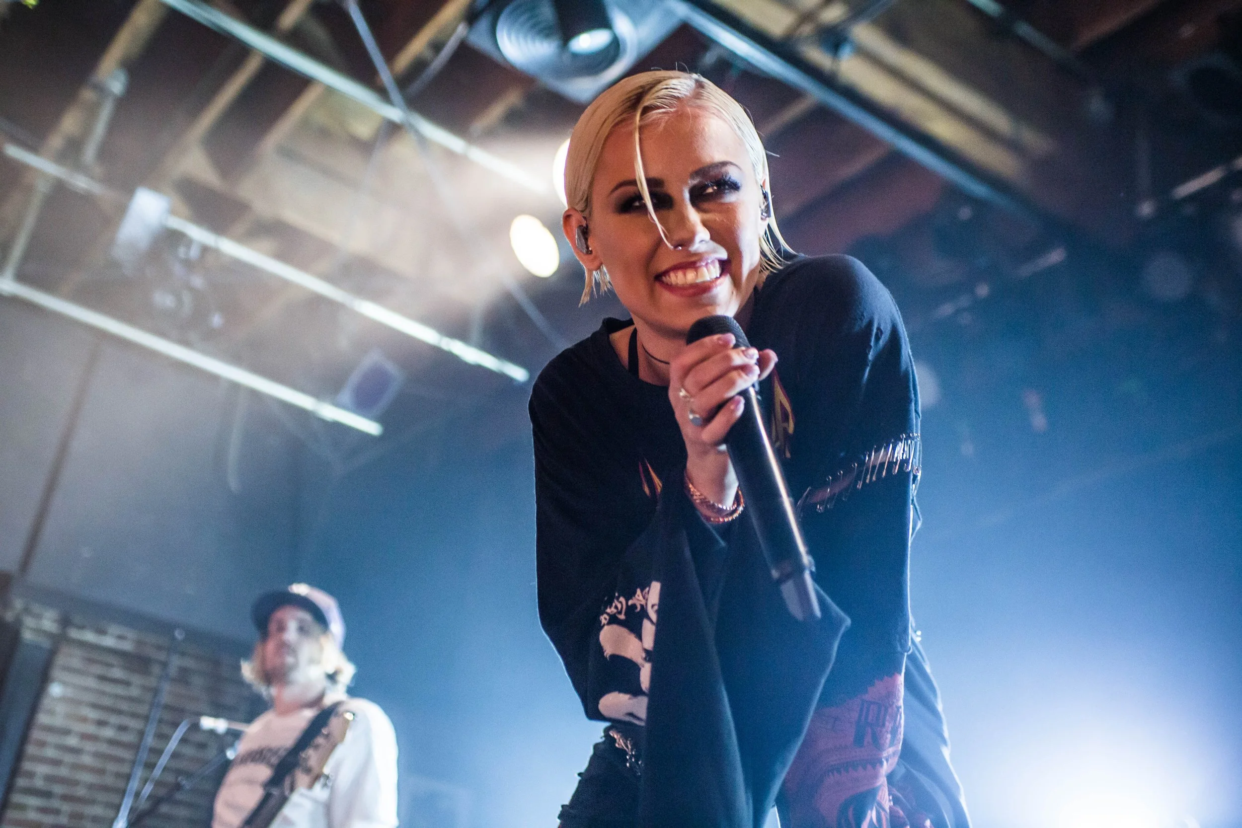 Tonight Alive & Silverstein @ Slim's: January 2018