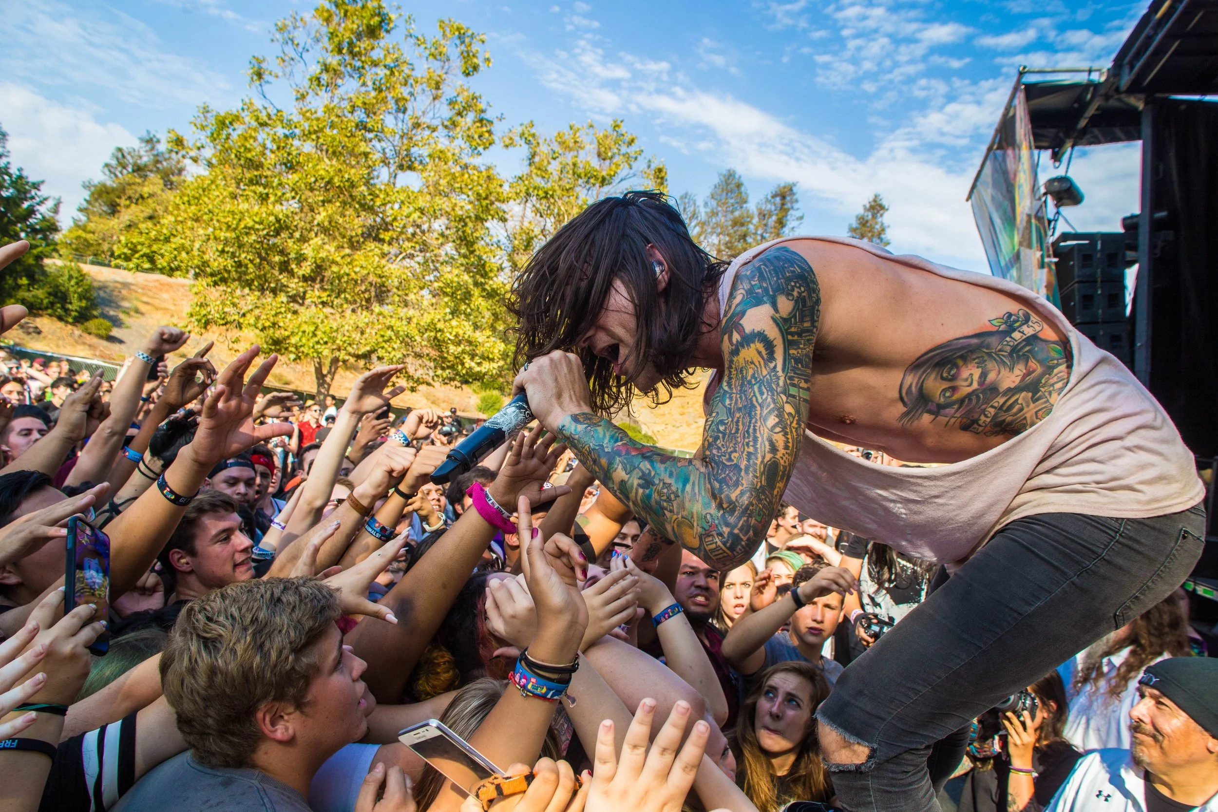 Vans Warped Tour Brings Chilly Weather and Good Music to Mountain View