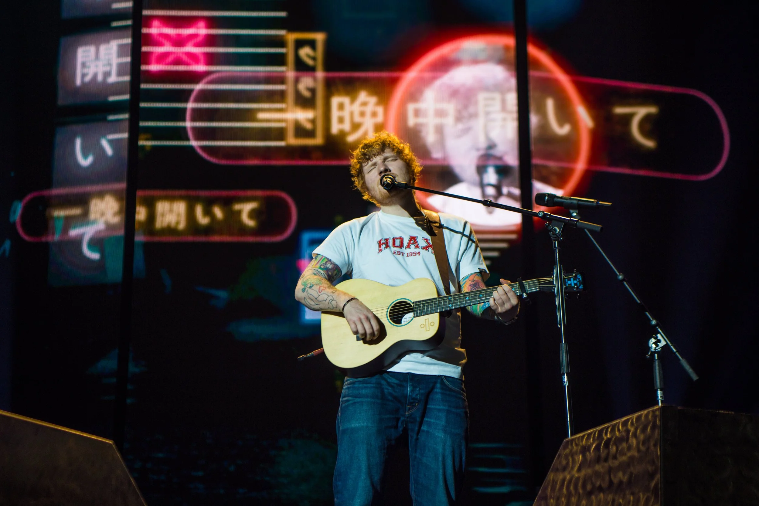 Ed Sheeran Dazzles Oakland Crowd With Hit Song After Hit Song - Show Review 