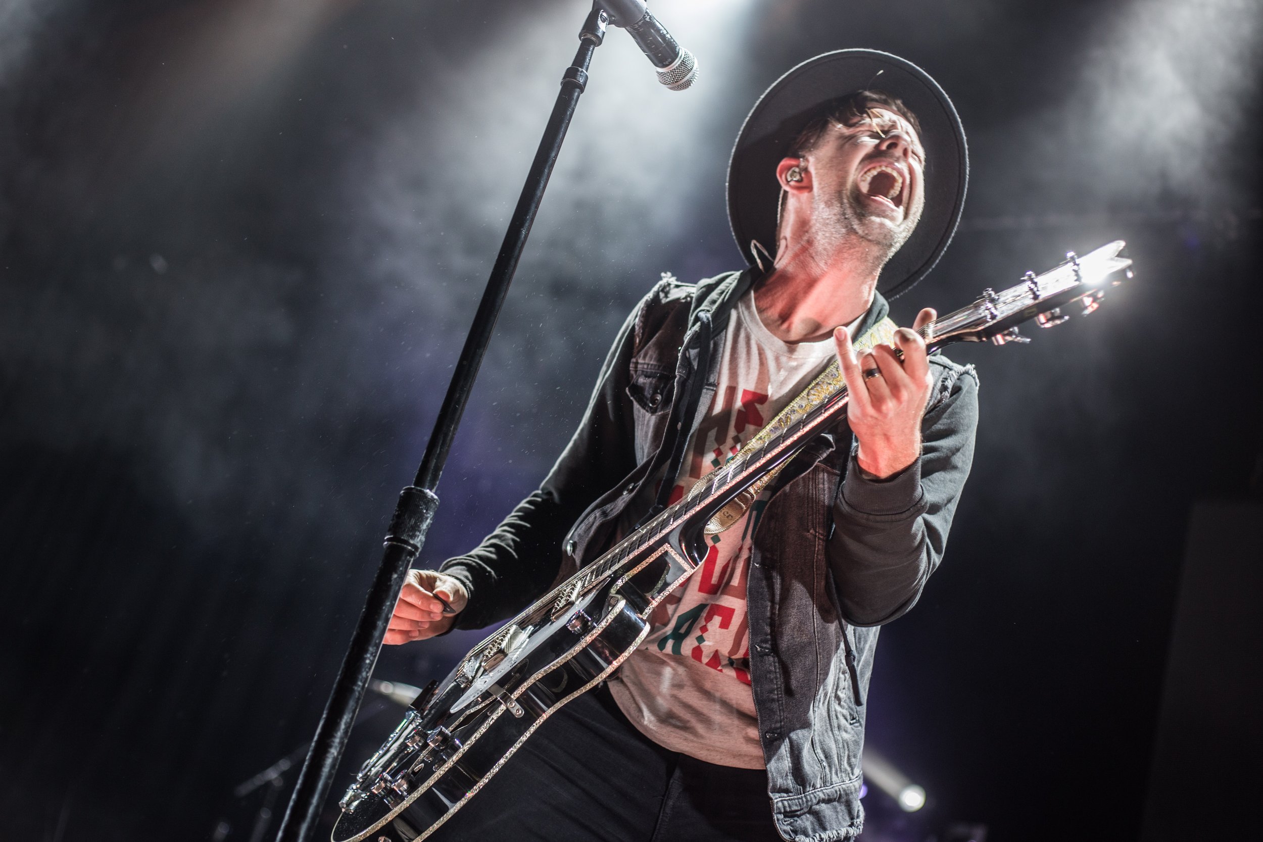 Switchfoot and Relient K Bring Positivity and Hope To San Francisco