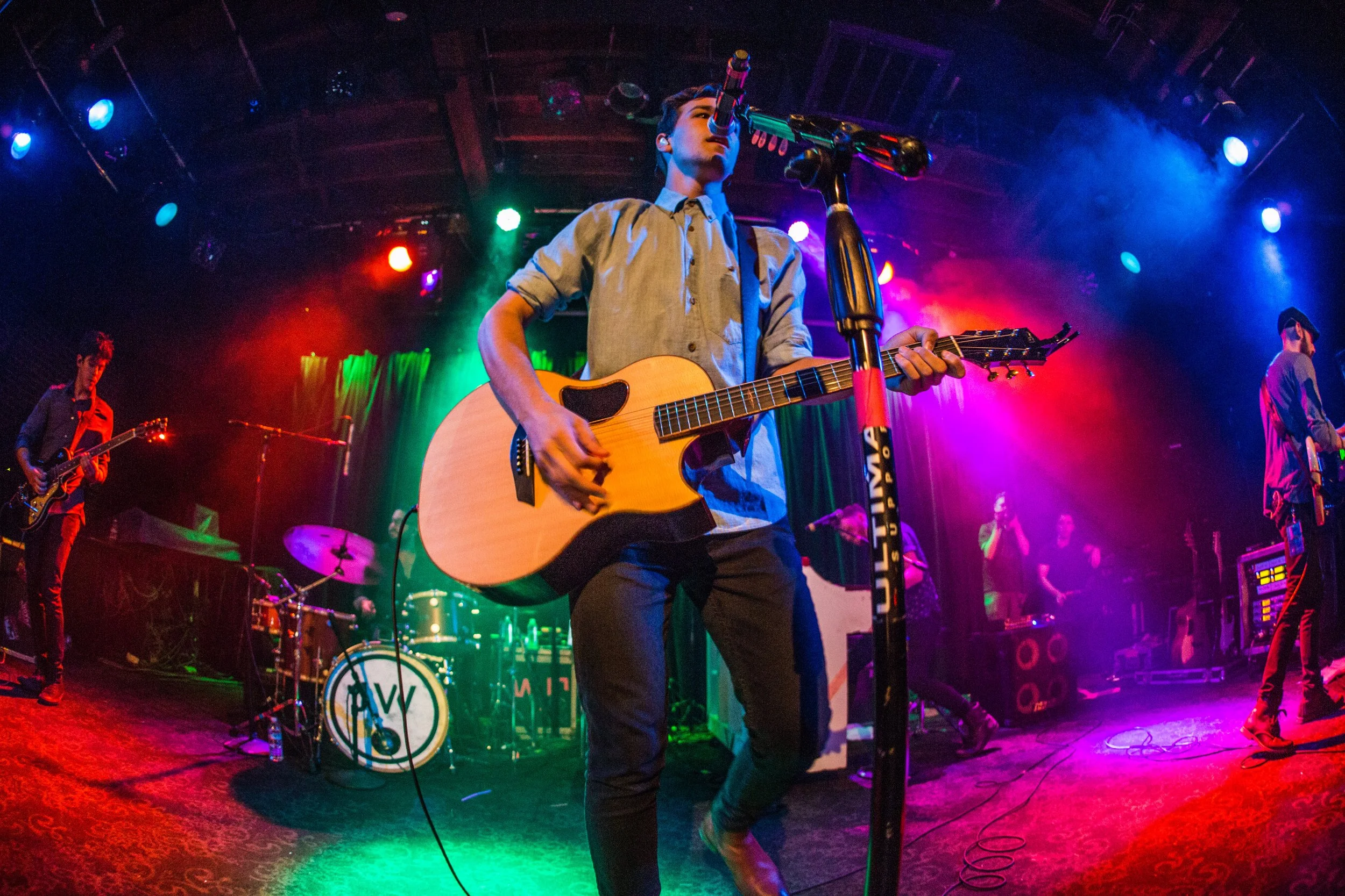 REVIEW: Jacob Whitesides Entertains Fans With Unique Brand of Pop At Slims: June 2016