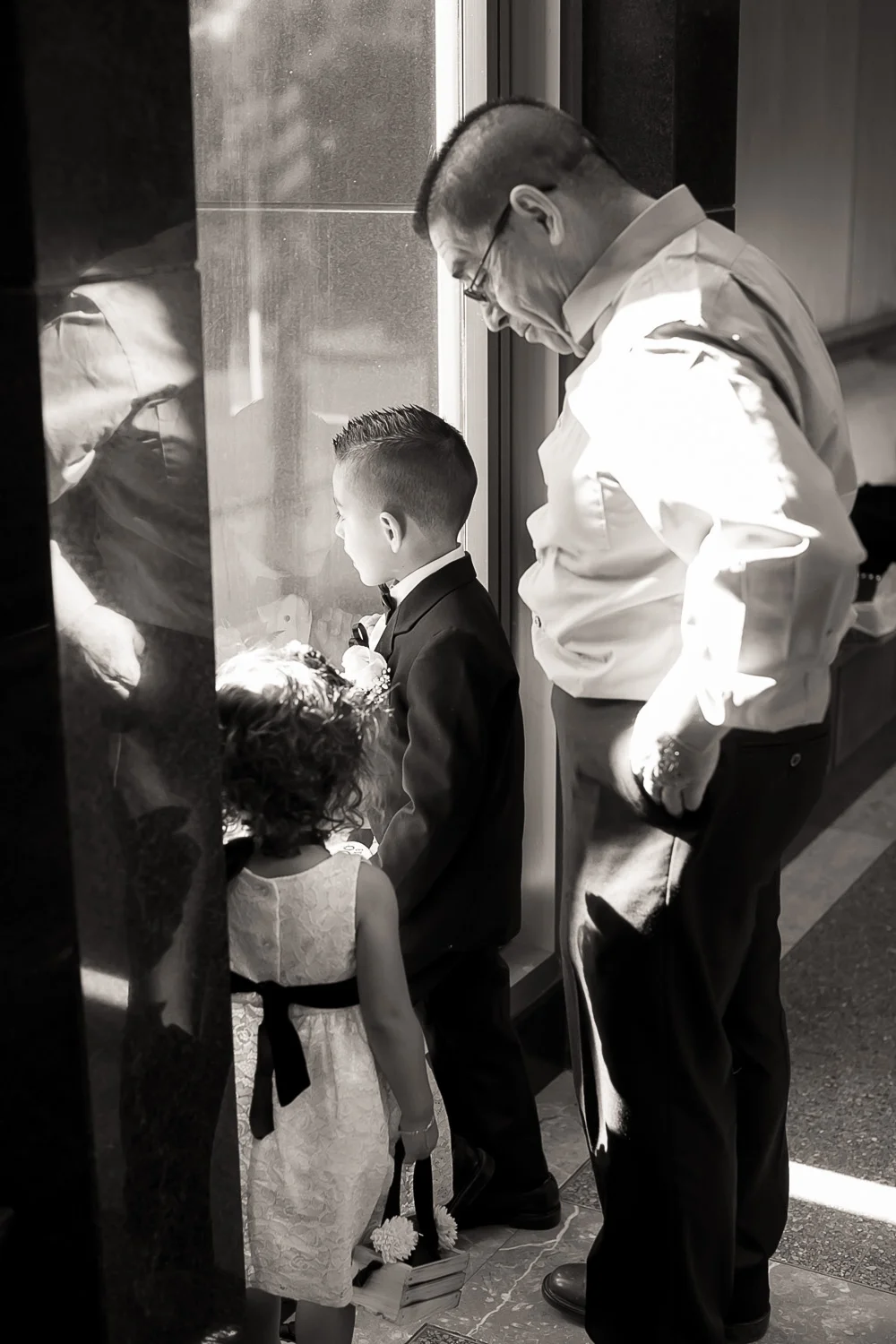 beverly hills courthouse, wedding, love, family, bride, groom, los angeles wedding photography, chris holt photography