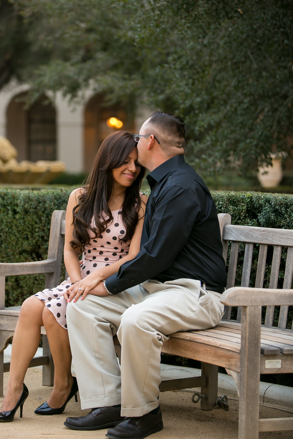 pasadena city hall, engagement session, love, engaged, fiance, water fountain, park bench, chris holt photography, los angeles wedding photography