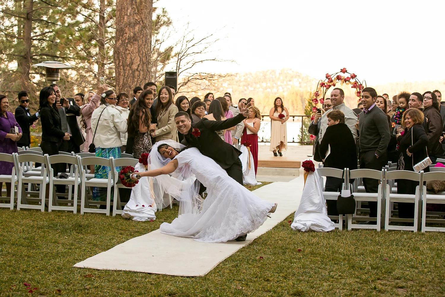 lake arrowhead wedding, lake arrowhead resort, love, wedding, bride, groom, lakeside, chris holt photography, lake arrowhead wedding photography