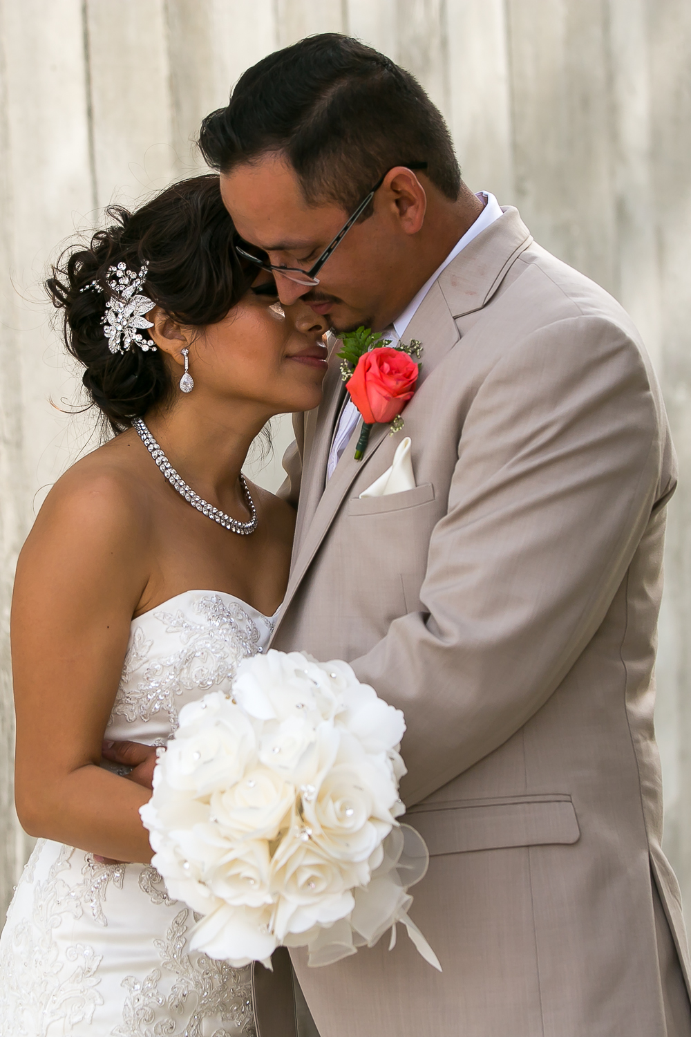 los angeles wedding, love, chris holt photography, happy, mariachi, mexican wedding, bride, groom, bridal portraits