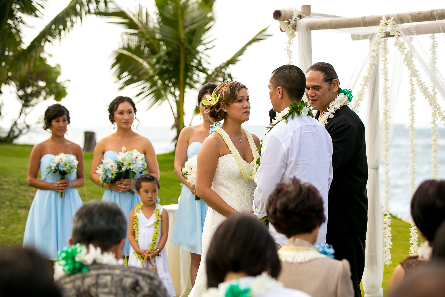 oahu wedding photography, chris holt photography, wedding, love, beach, north shore, hawaii, loulu palm estate, private estate