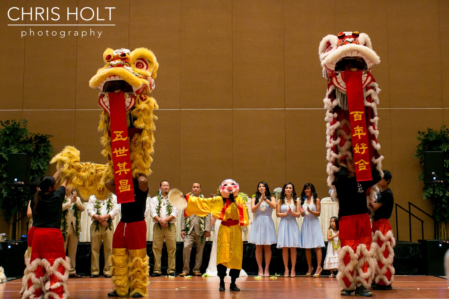 hilton los angeles, universal hilton, chinese wedding, tea ceremony, reception, lion dance, chris holt photography, wedding, southern california, los angeles wedding photography