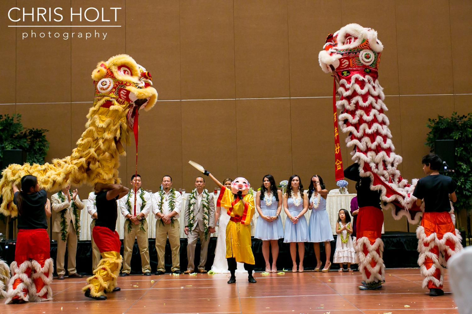 hilton los angeles, universal hilton, chinese wedding, tea ceremony, reception, lion dance, chris holt photography, wedding, southern california, los angeles wedding photography
