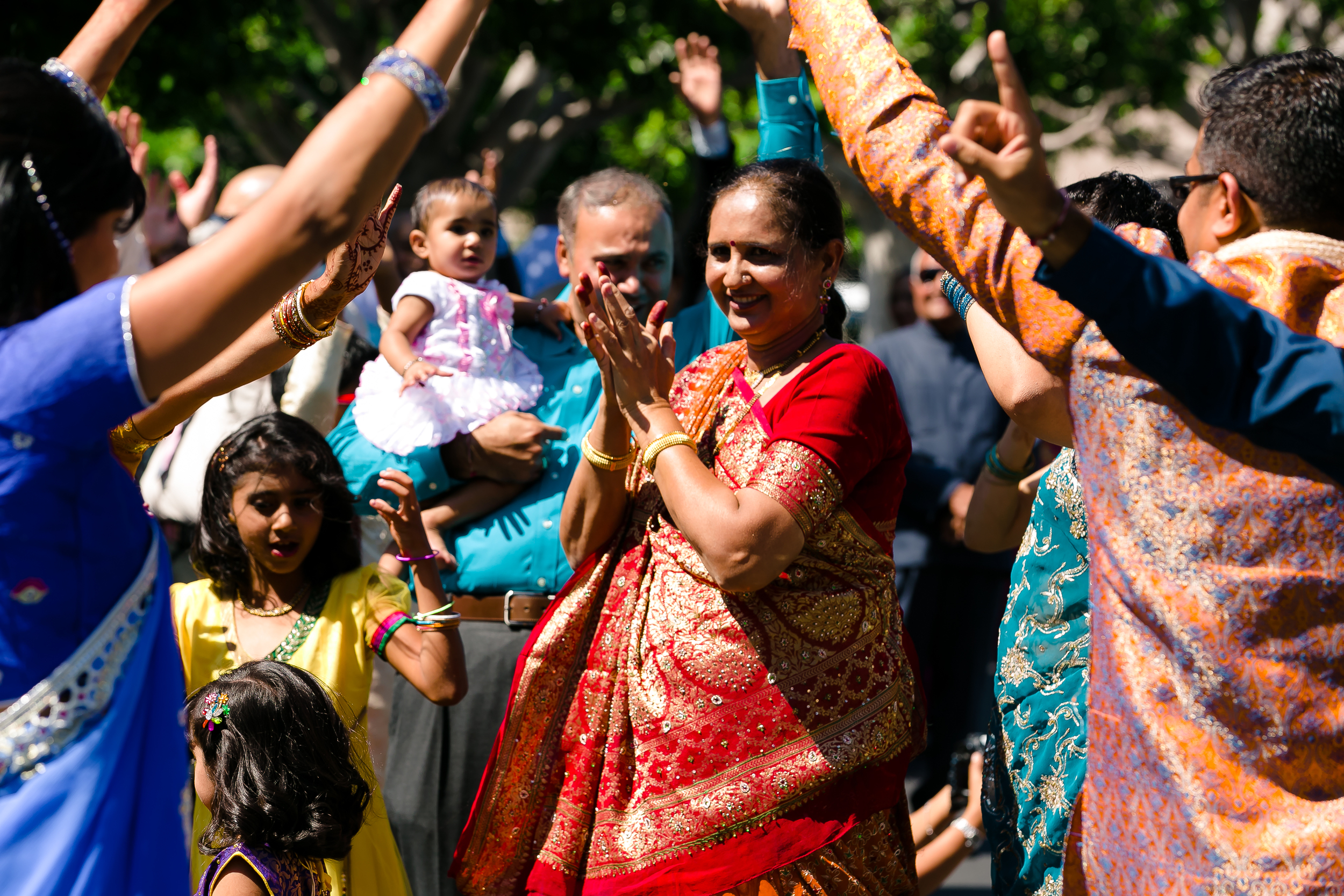 SOUTHEAST-ASIAN-INDIAN-WEDDING_025.jpg