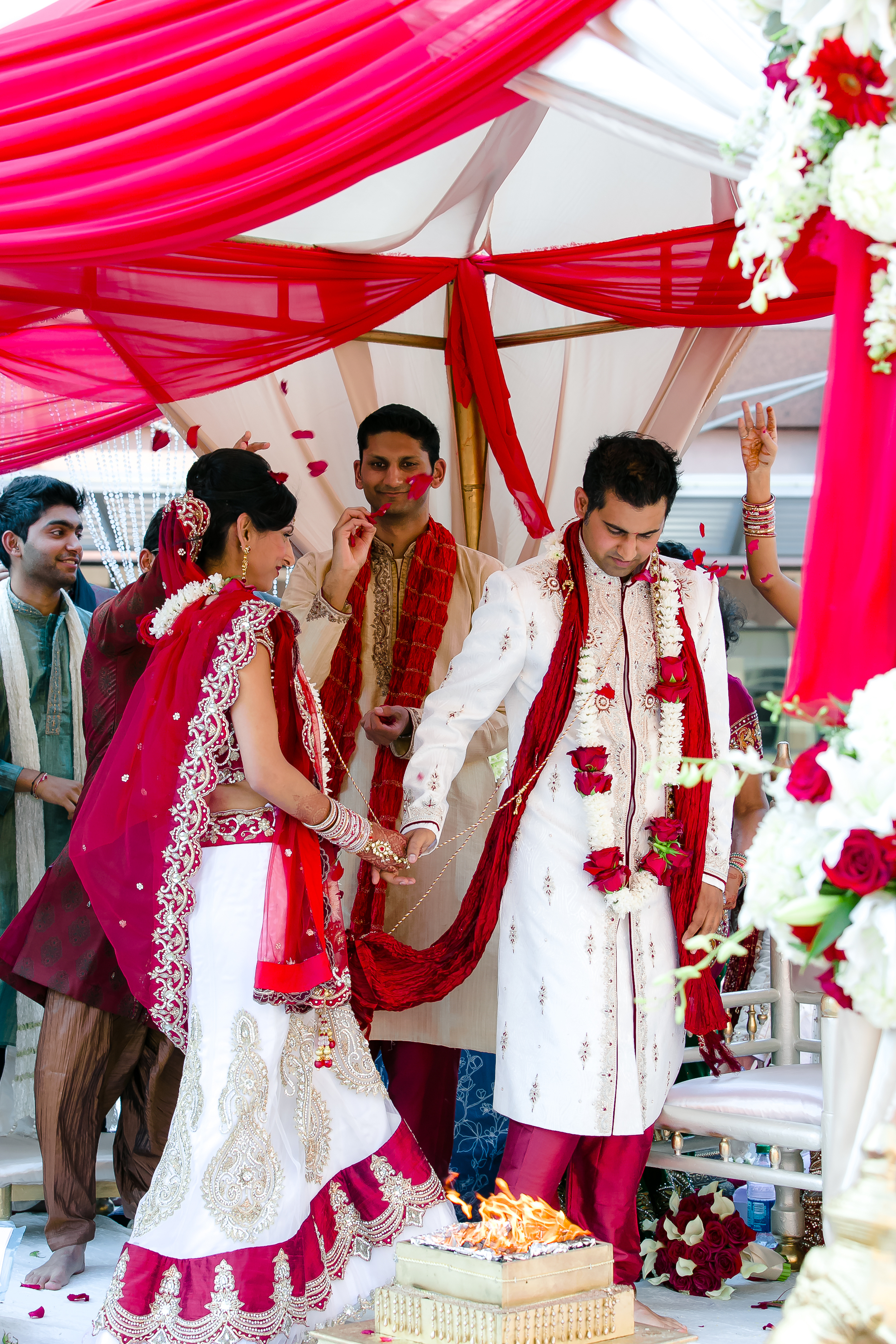 SOUTHEAST-ASIAN-INDIAN-WEDDING_061.jpg