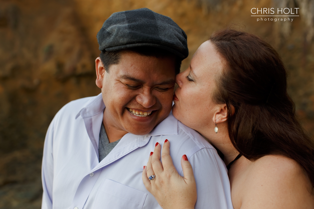  laguna beach, engagement session, portraits, beach, cliffs, shaws cove, engaged, casual, relaxed, professional photographer, chris holt, orange county, outdoor, tidepools, ocean, wedding