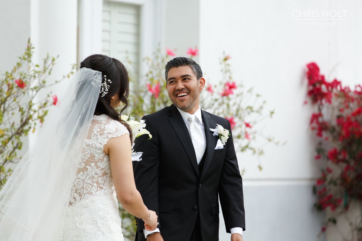 first look, wedding, bride, groom, california country club, whittier, wedding venue, portraits, candid, bouquet, flowers, wedding wire, the knot