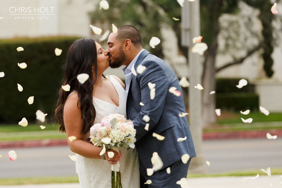 Couple Portraits, Romantics, Beverly Hills, Courthouse, Wedding, Portraits, Civil Ceremony, Family, Candid