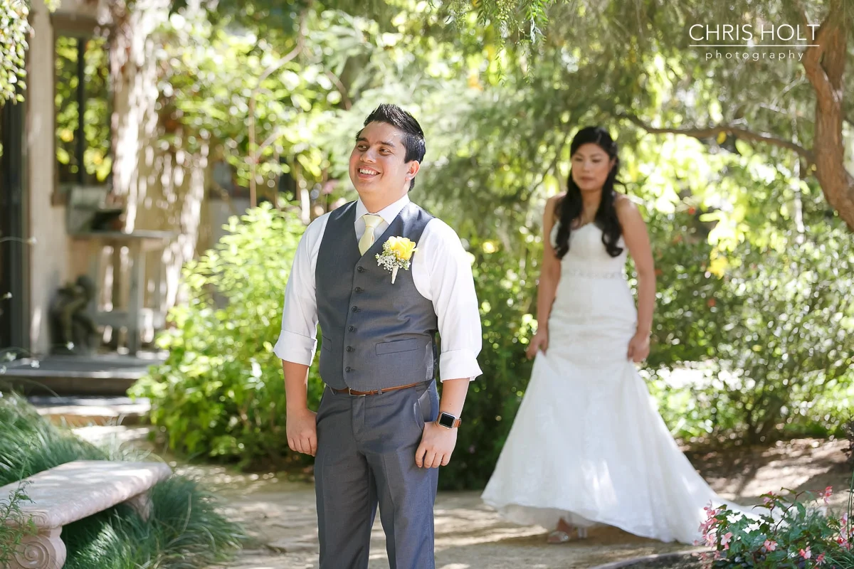 maravilla gardens, camarillo, first look, wedding, groom, bride, intimate wedding, photographers near me, chris holt
