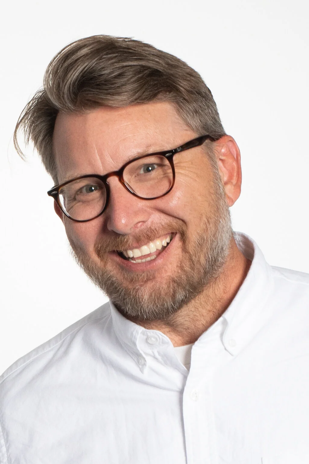 TW_headshot copy.jpg