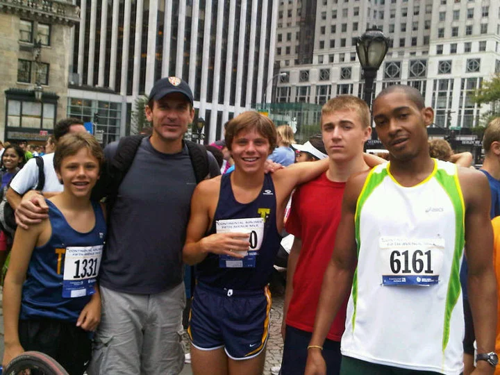 34403_434876557492_252398787492_5585492_7142945_n.jpg