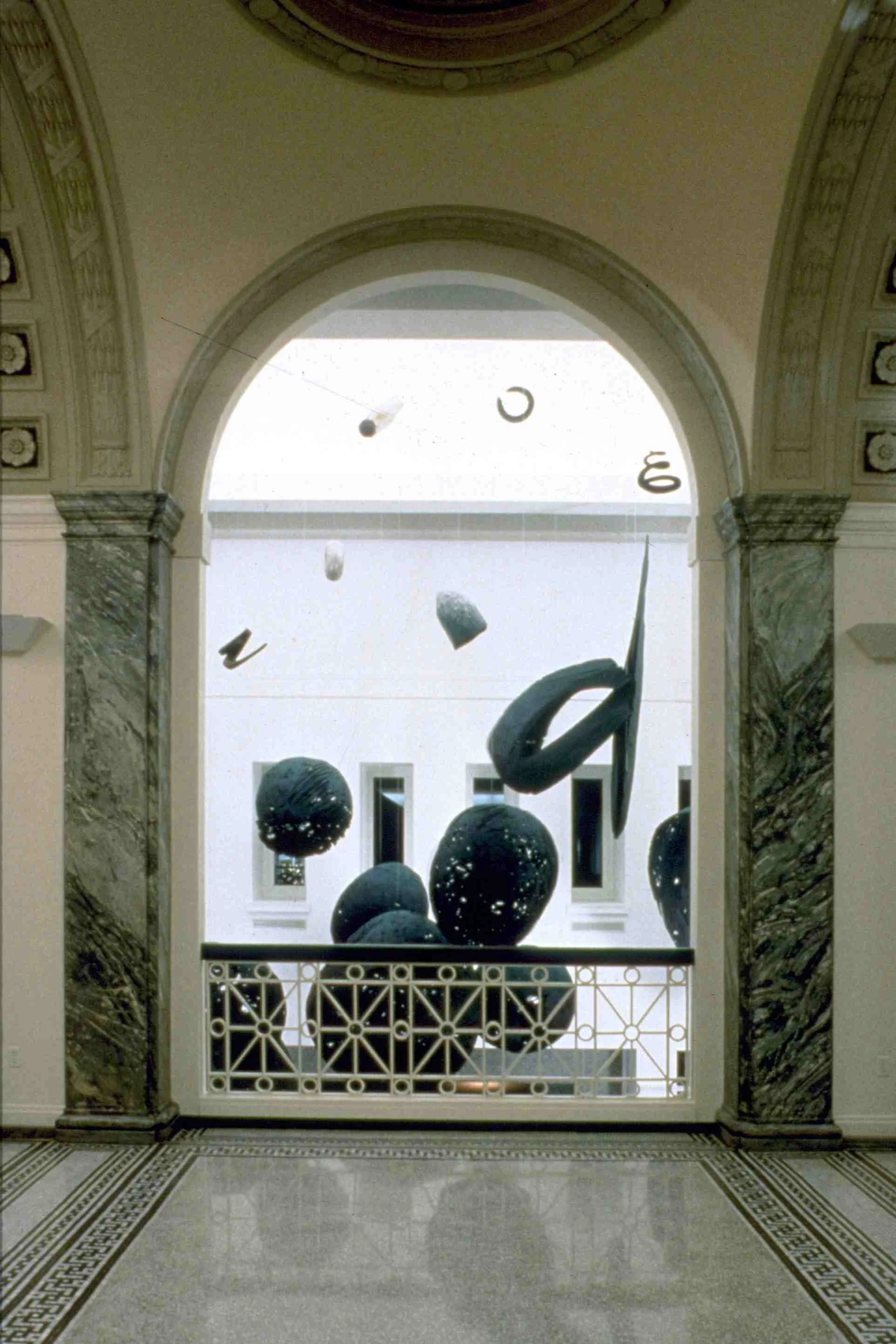 Vanitas_center portal_1.jpg