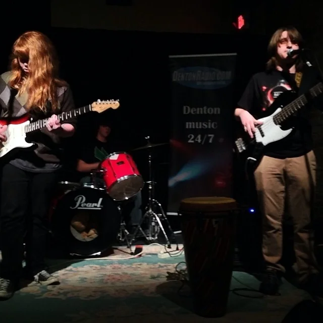 Local teenage band, Work in Progress, rocking Banter last week. @DrCruz32