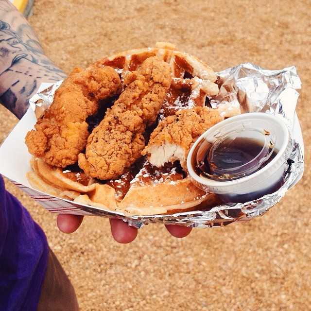 @thepaigles enjoyed some fried deliciousness from the Waffle Wagon. A great way to get in all of the important food groups; fried dough, chicken and maple syrup. 