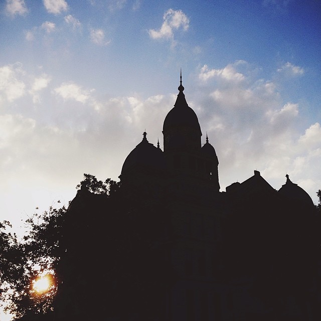 Requisite courthouse silhouette by Ian Harber. 