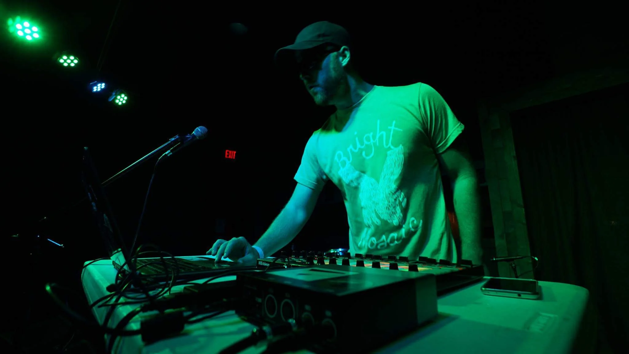 MUSIC MINUTE: INTERVIEW WITH DJ KIND BEATS