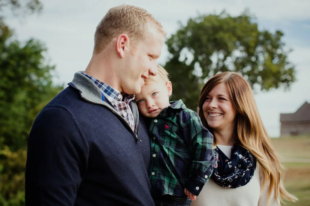 OKCHowtoDressforFamilyPhotos.jpg