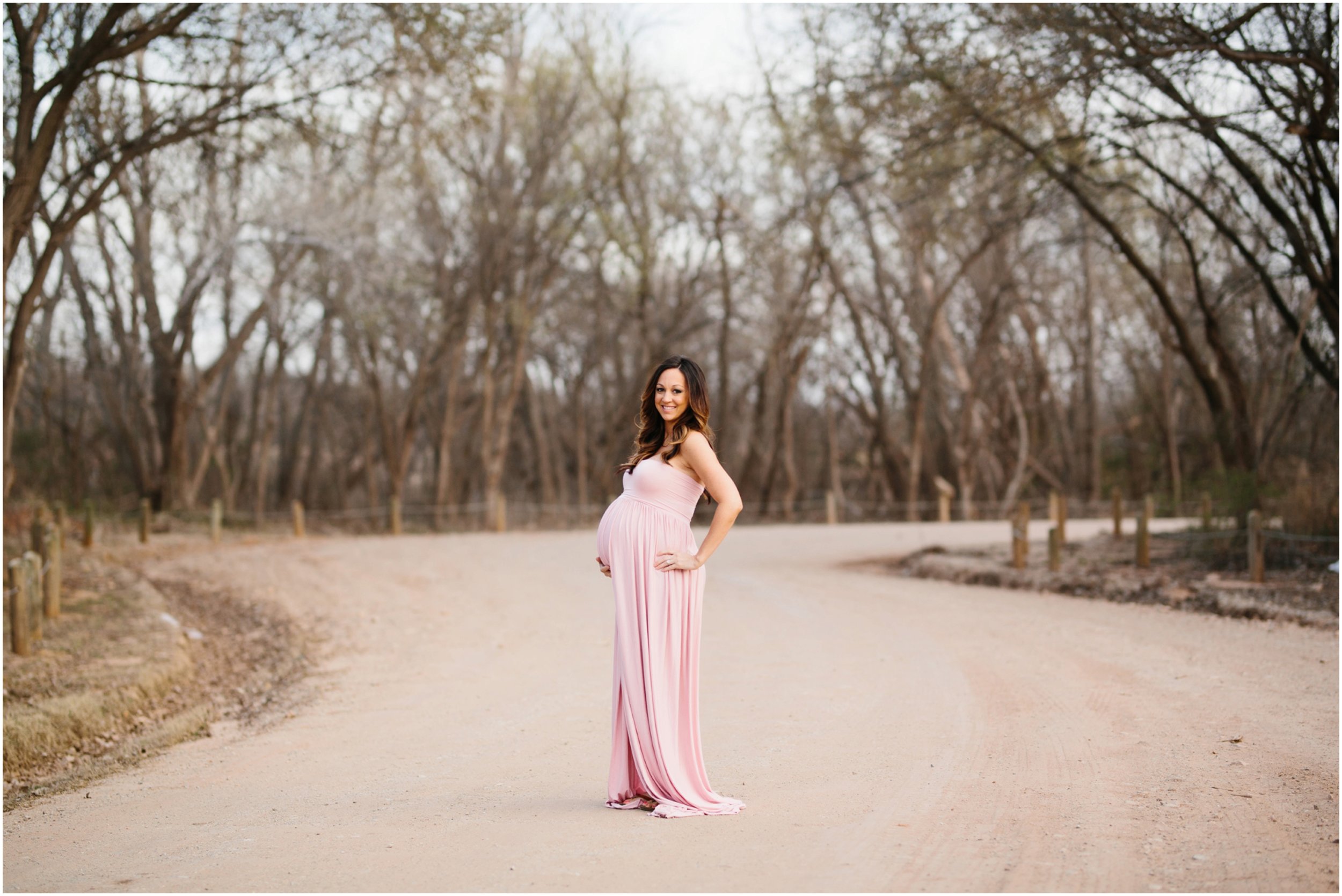 light pink maternity dress oklahoma city family photographer