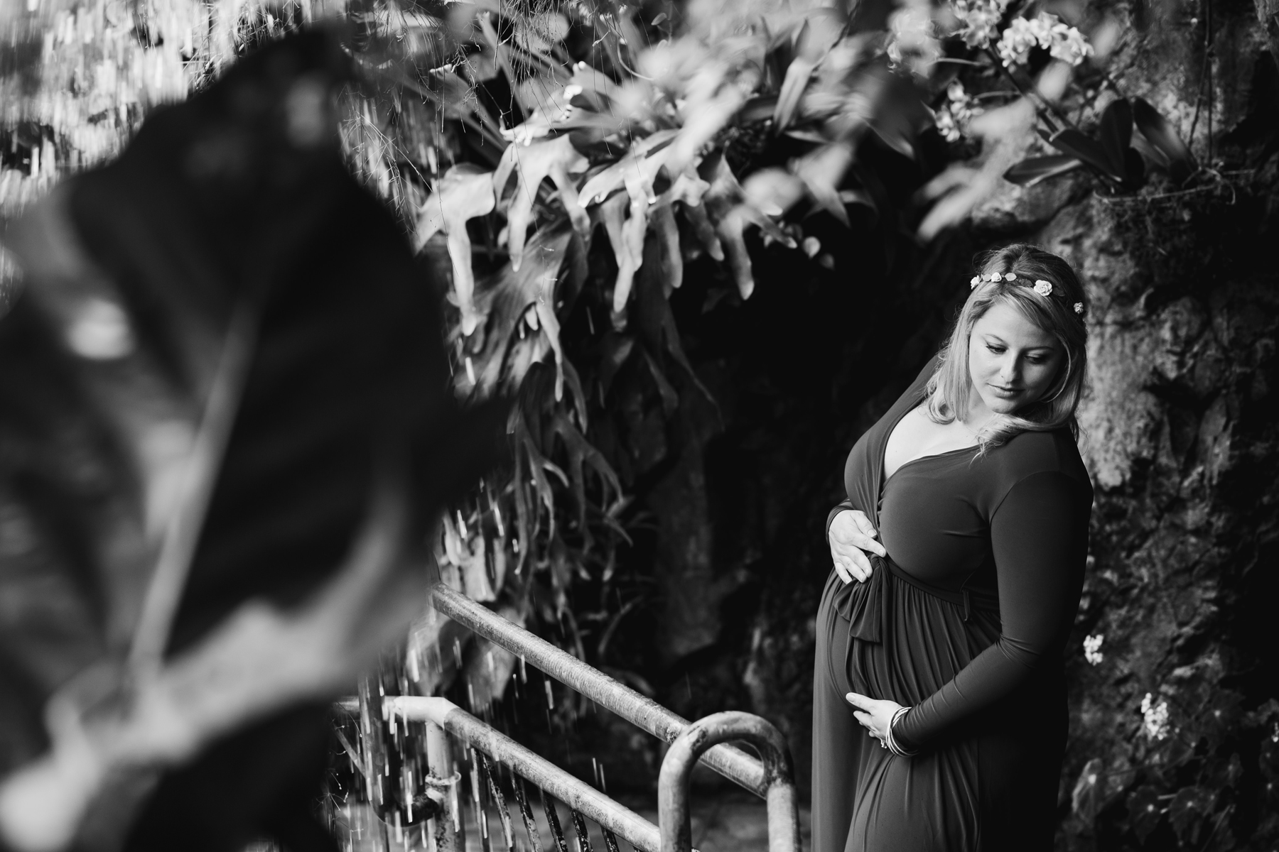 Natural_Pregnancy_Session_Oklahoma_City_Myriad_Gardens.jpg