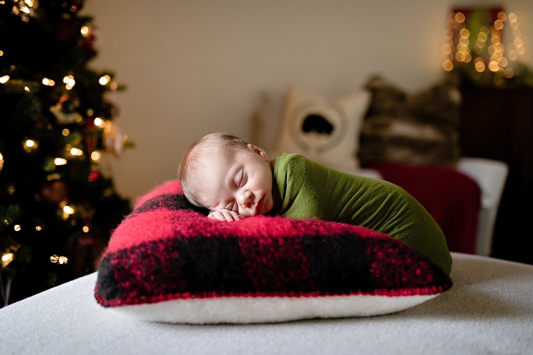 winter-baby-newborn-photography-oklahoma-city.jpg