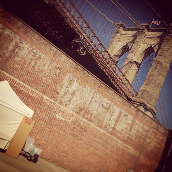 setting up under the Brooklyn Bridge