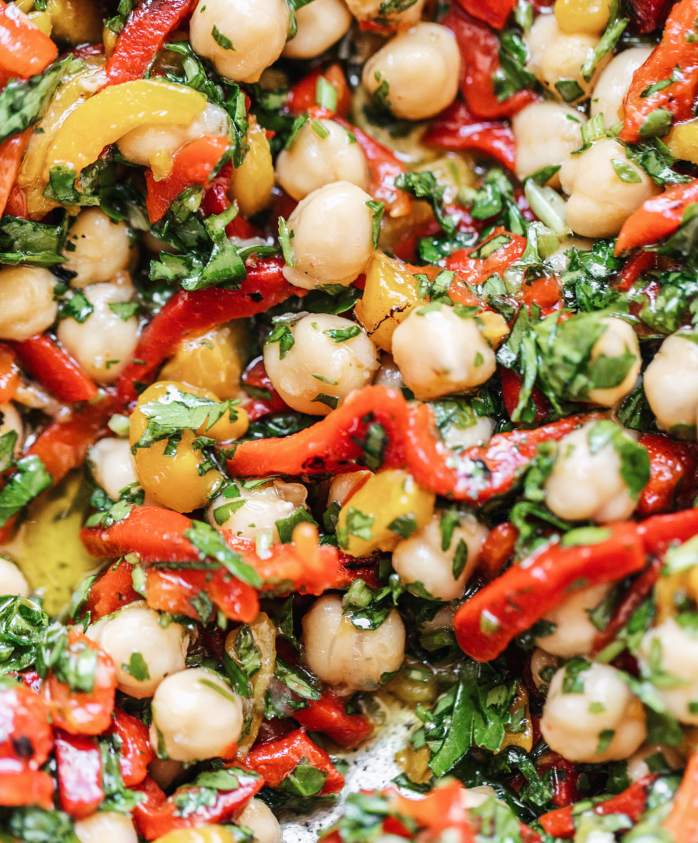 Roasted Pepper and Chickpea Salad