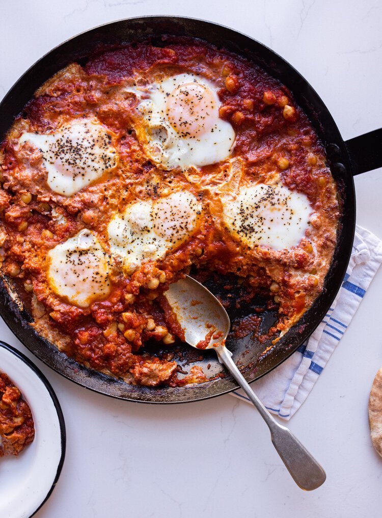 Harissa Chickpea Shakshuka