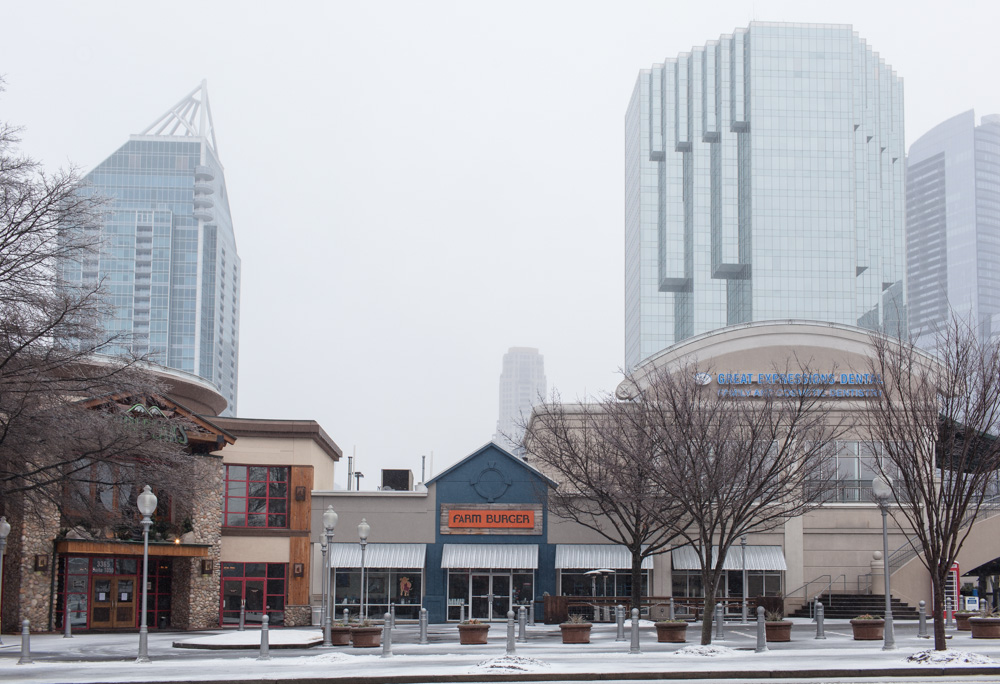 A view of Twin Peaks and Farm Burger on Piedmont Road in Buckhead.
