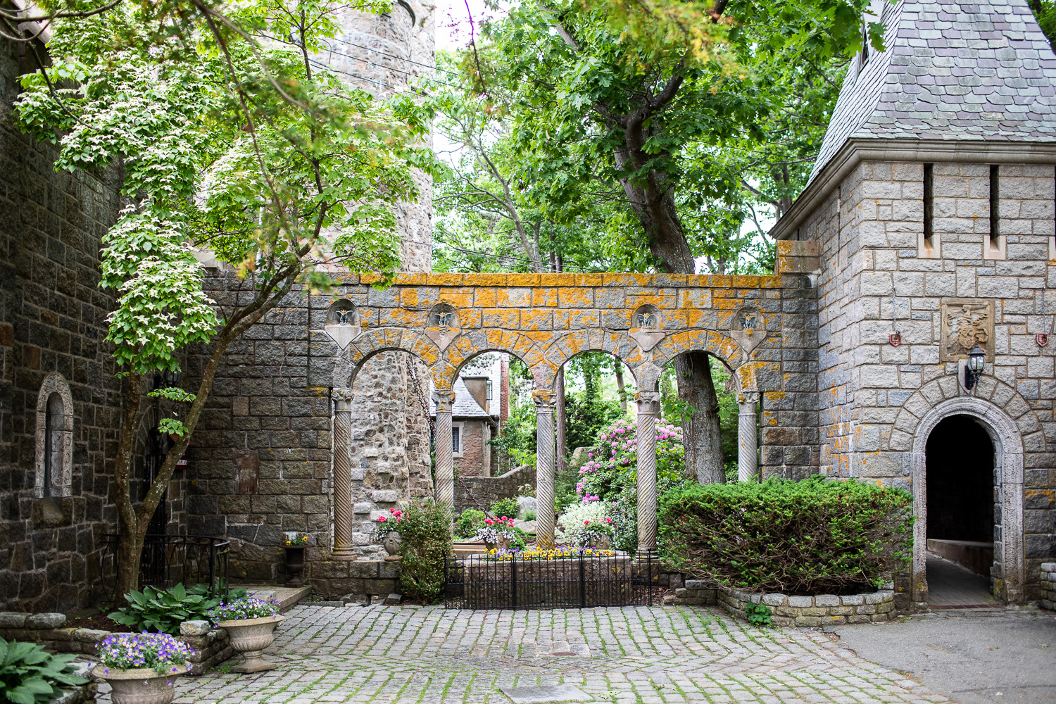The arch: an element from the Roman times.